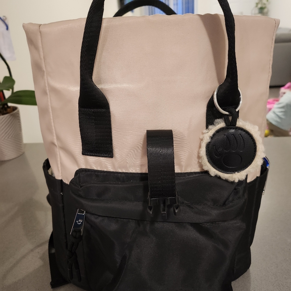 Bear Paw Laptop Bag 🎒